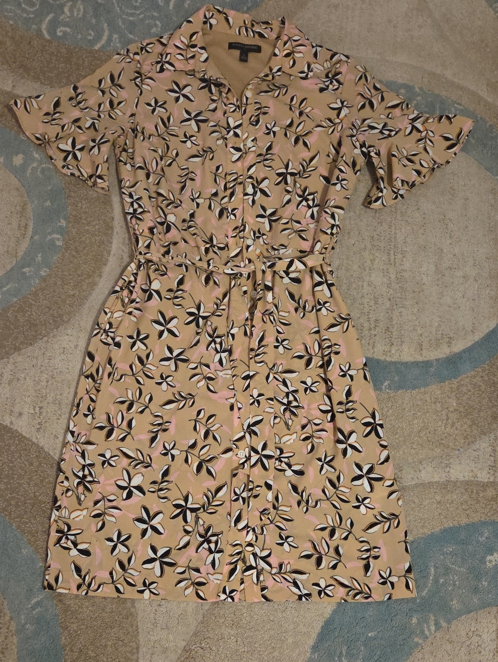Floral Button-Front Midi Shirt Dress in Beige